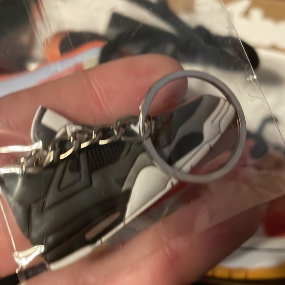 Exotic kicks - Picture 8 of 8